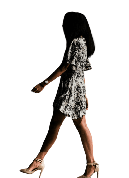 Model bakground black